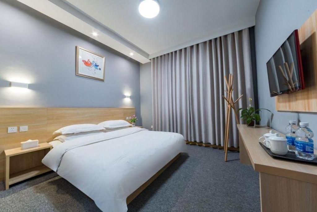 Zhaoxiangju Boutique Hotel Changshui Branch Куньмін Екстер'єр фото