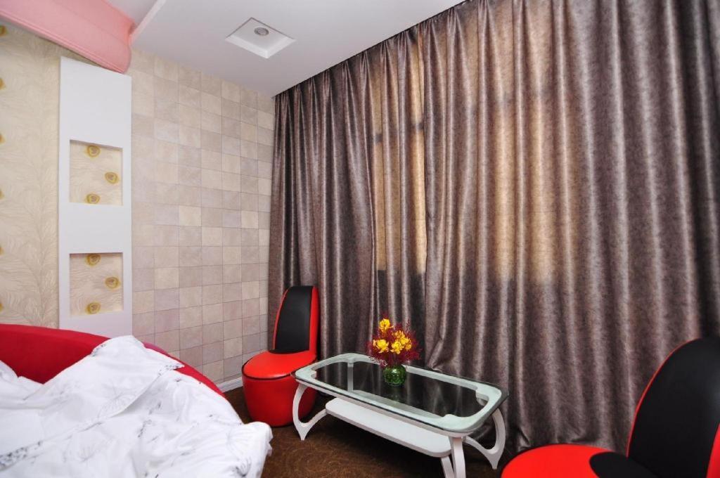 Zhaoxiangju Boutique Hotel Changshui Branch Куньмін Екстер'єр фото